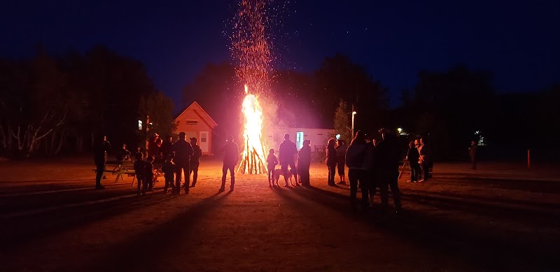 Camping Manic 2 - Image 2