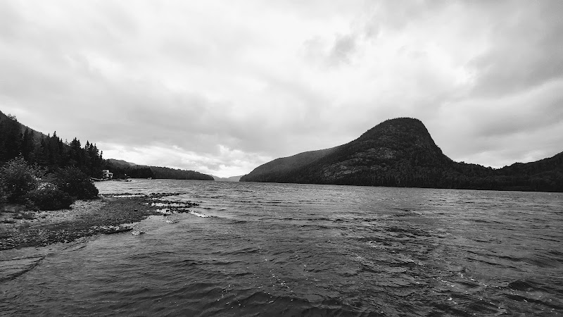 Petit Lac Ha! Ha! - Image 8